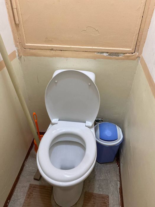 Продается своя кв в Чиланзар 7 круг ок тепа 2/3/4/4 не торец.  Телегр: