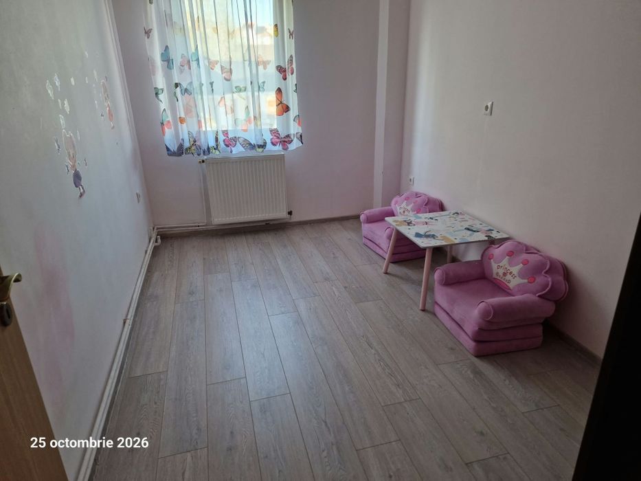 Apartament 3 cam decomandat