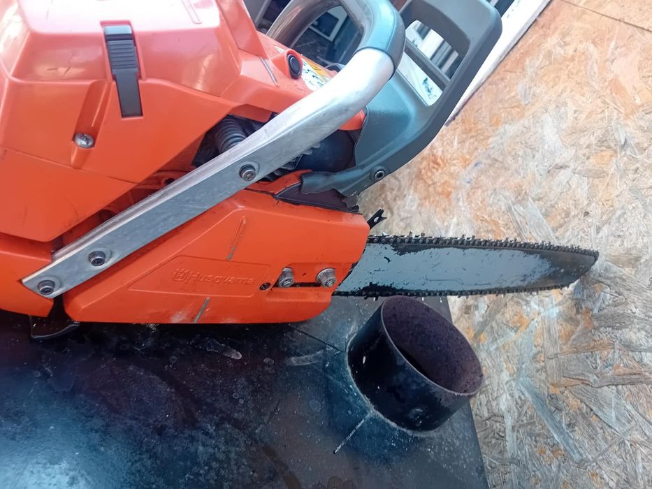 Vând Husqvarna sau fac schimb