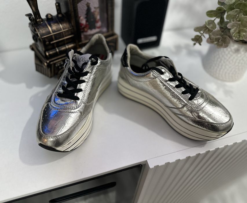 Adidasi dama S. oliver cu platforma