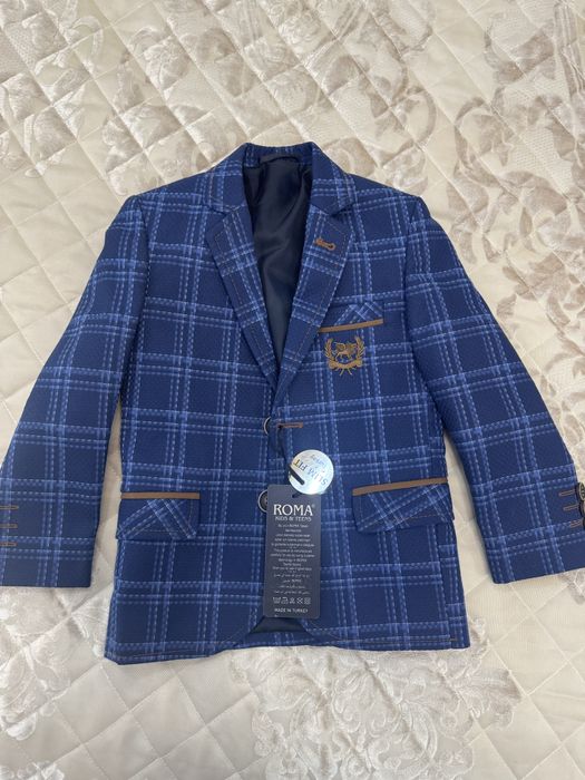 Продам пиджак для мальчика