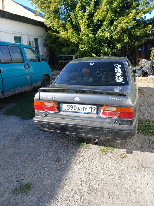 Ниссан примера Р10