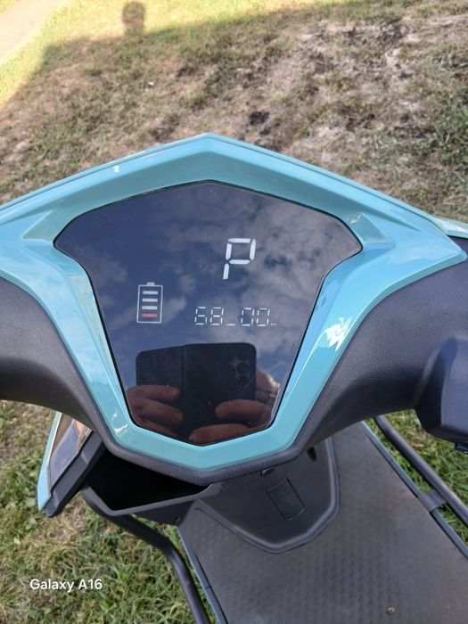 Scuter Electric RDB Chilia Plus Verde fara permis