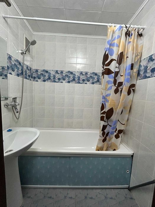 Срочно продам 3- х комн квартиру
