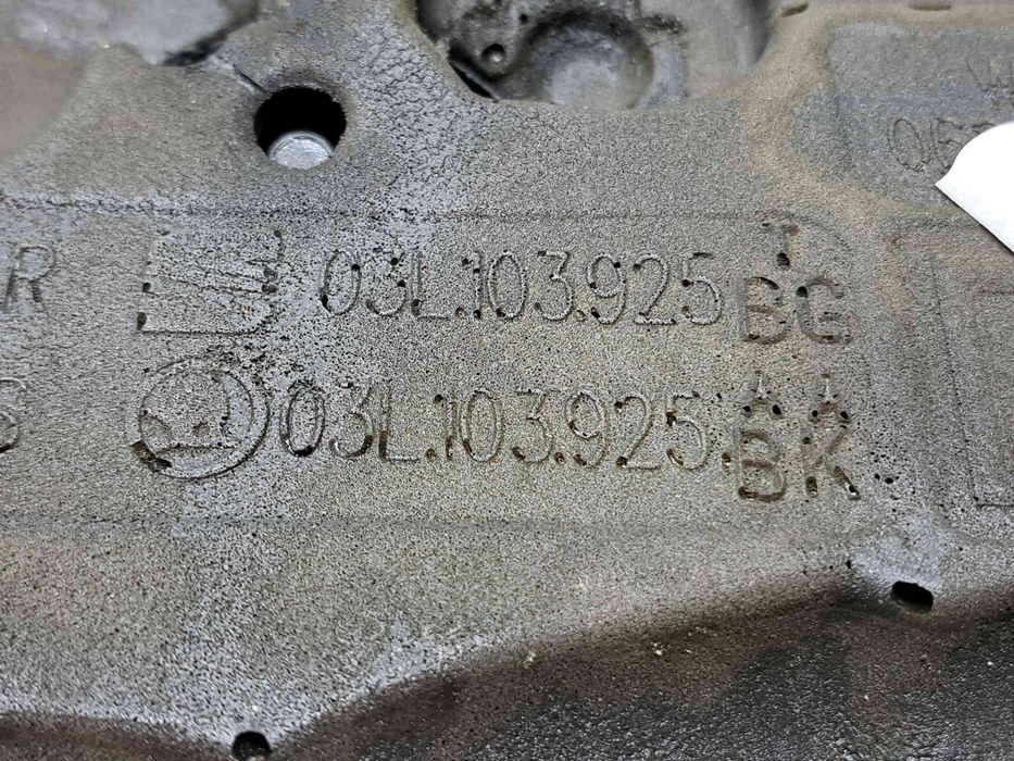 Capac motor Skoda Yeti (5L) [Fabr 2009-2020] 03L103925BG 2.0 TDI CFHA