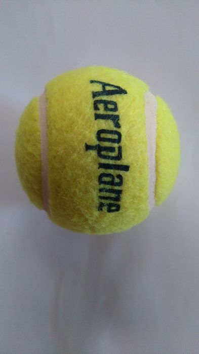 Топки за тенис на корт Аeroplane - нови китайски