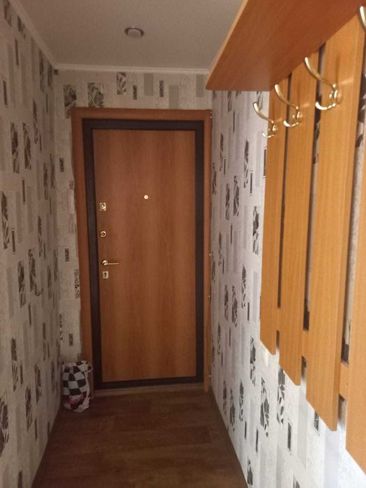 Продам 2 комн. квартиру в 20 микрорайоне