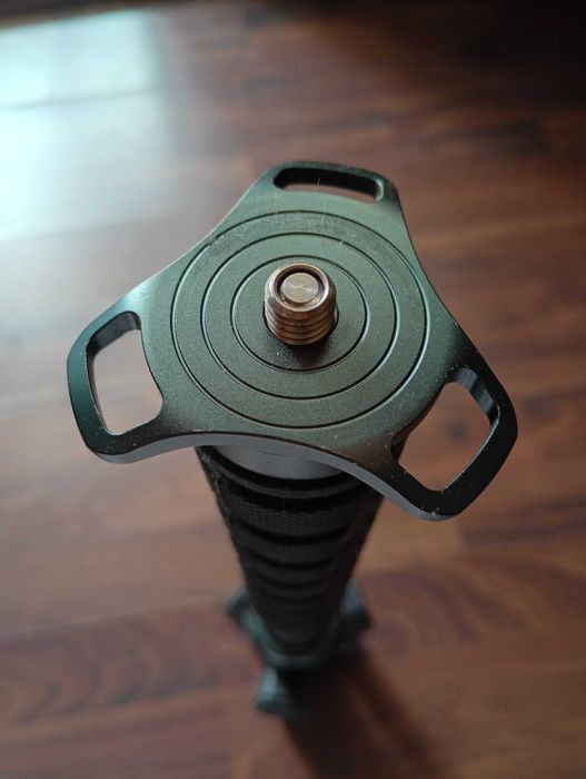 Monopied video fibră de carbon 3 Legged Thing
