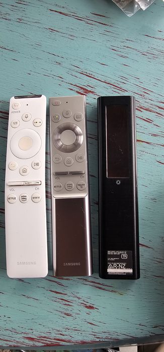 Telecomanda samsung solara metalica philips cu tastatura