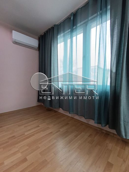 3-стаен в Варна-Чаталджа площ 80 цена 600