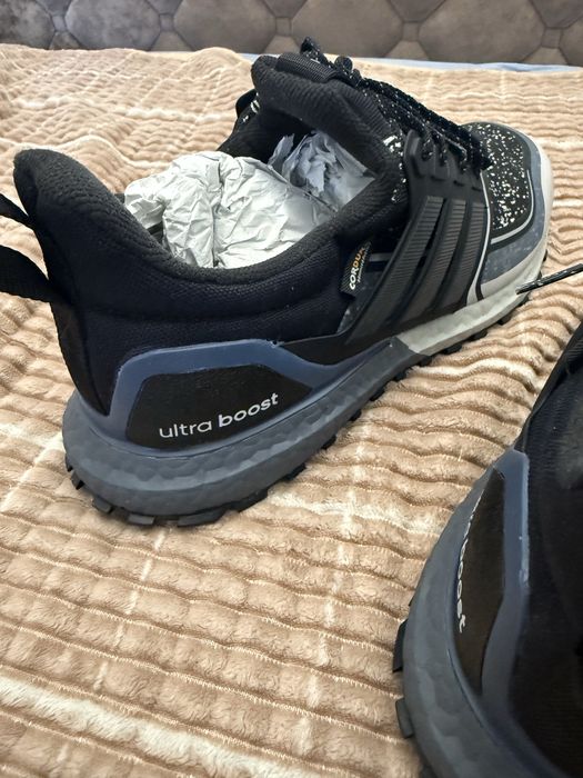 Кроссовки adidas