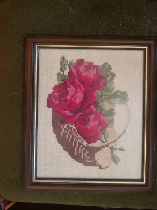 Кошница с рози 21/27 , подходящ за дома или за подарък