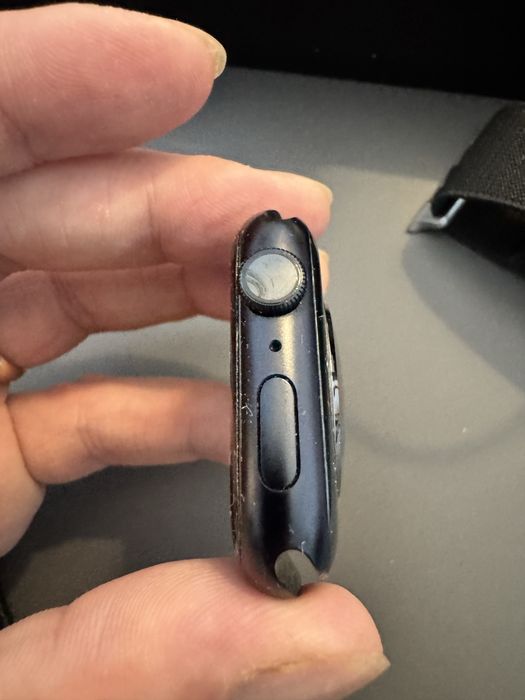 Apple Watch Seria 7 GPS 45mm - Nike Edition - 32gb