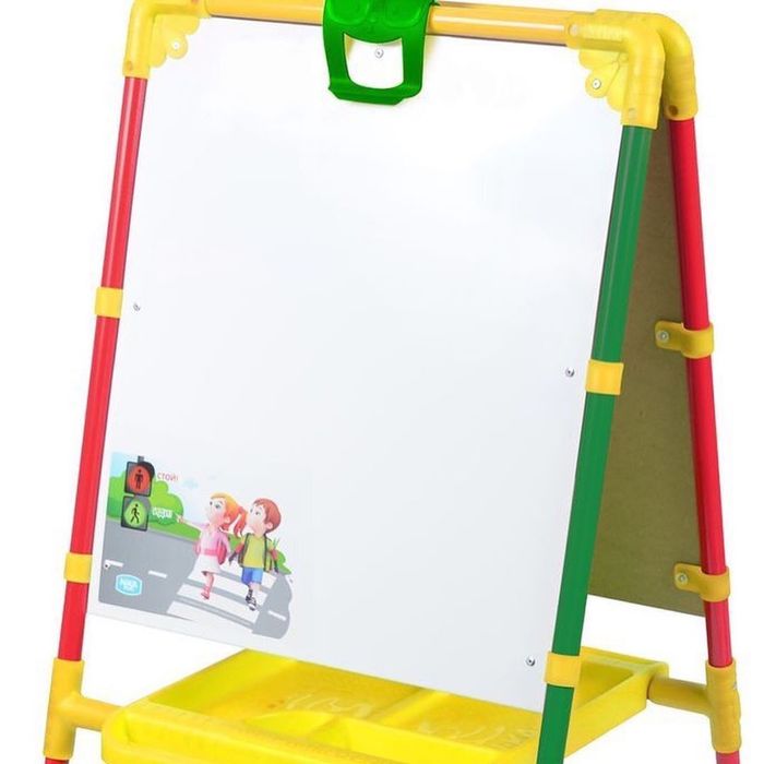 Мольберт с большим пеналом