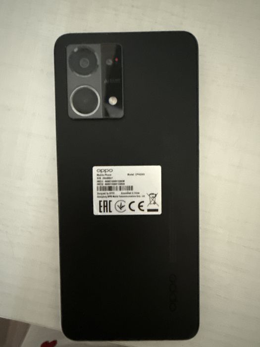 Телефон oppo reno 7