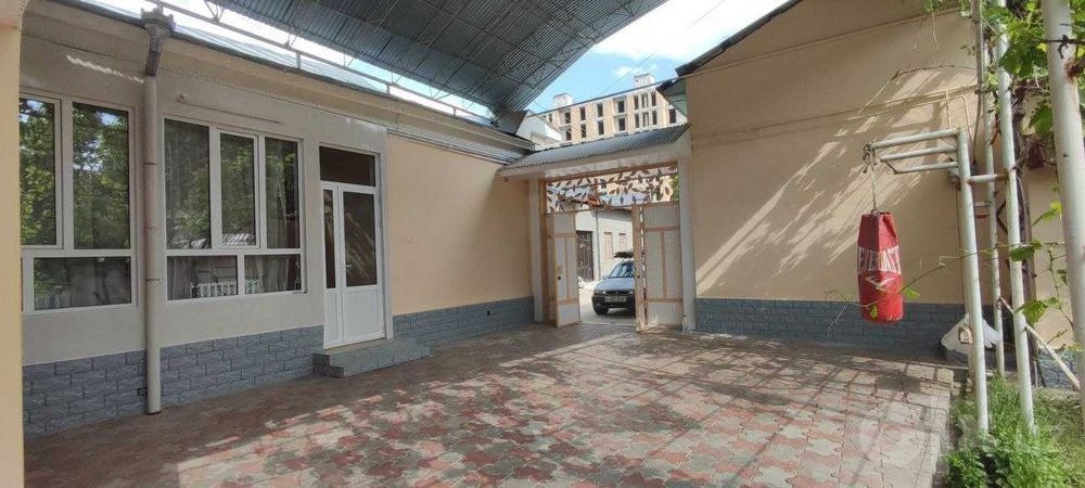 Продается участок в центре города