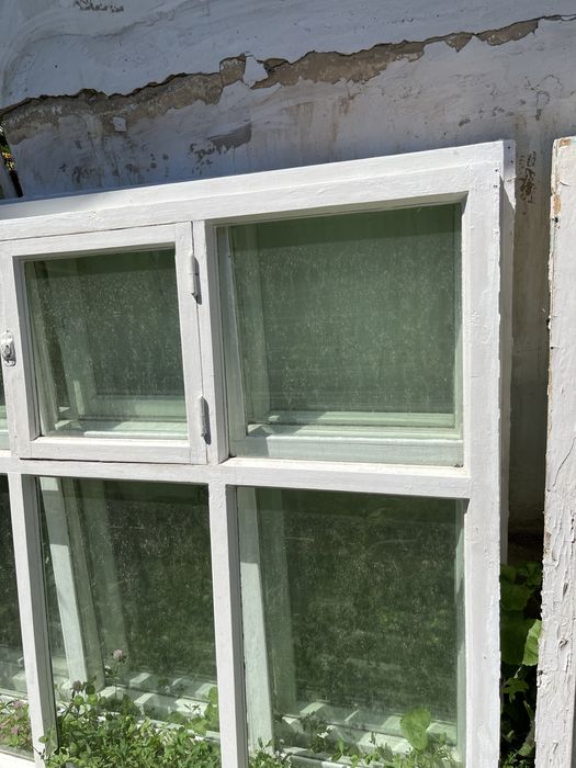 Продам рамы со стеклами