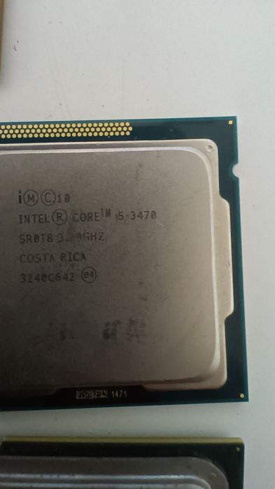 Lot procesoare Intel i3 i5 i7