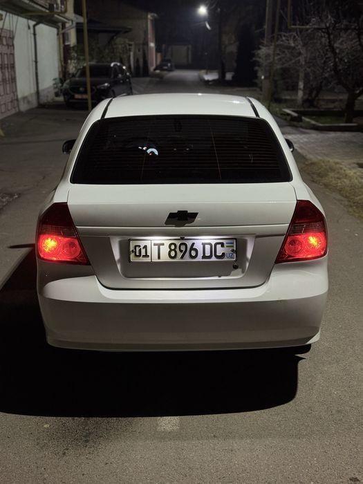 Nexia 3 сотилади