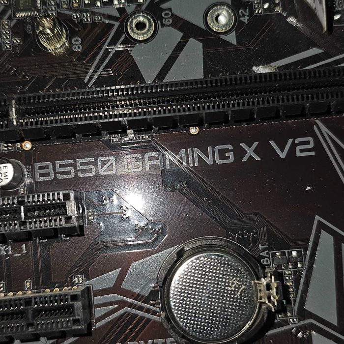 Placă de bază cu procesor ryzen 5 5600x