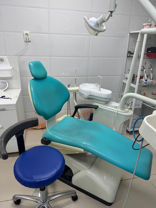 Продается стоматологические оборудование