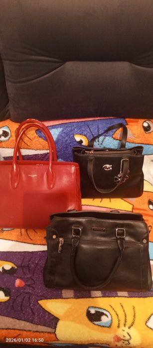 Продаются три сумки не дорого!