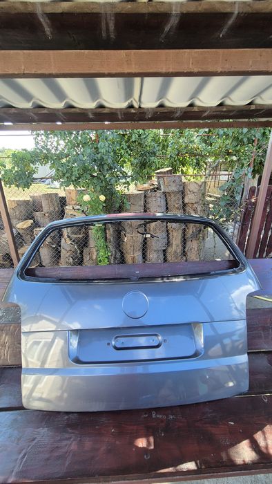 Vând Haion VW Touran Nonfacelift Aftermarket