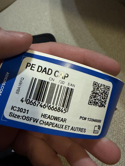 Шапка ADIDAS нова