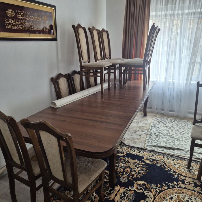 Продам стол Класический