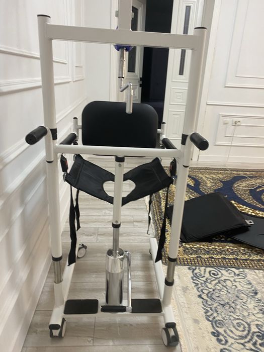 коляска подъемник с горшок