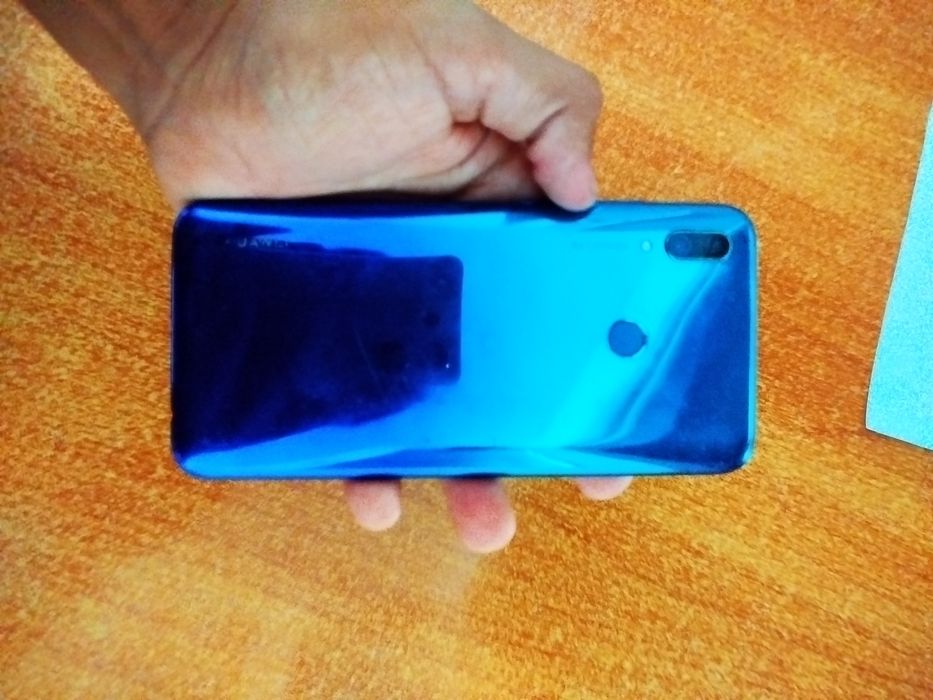 NUAWEI P smart 2019