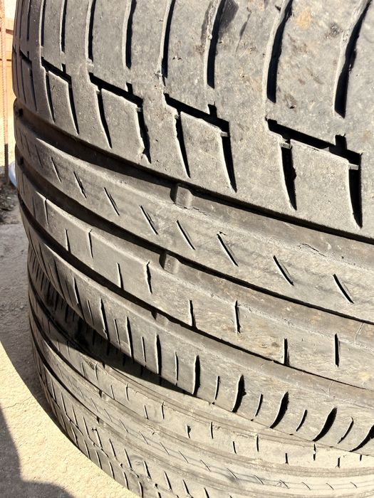 Cauciucuri vara Continental 275/40/21 runflat stare buna