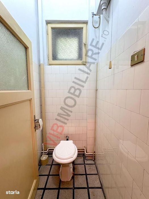 UNIRII-MIRCEA VODA, apartament in vila interbelica, 6 camere, 190 mp