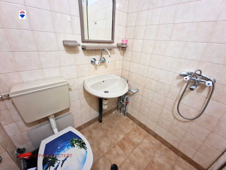 Дава се под наем Тристаен апартамент в Русе, Ялта - 95 кв.м за 408 € - Снимка #11