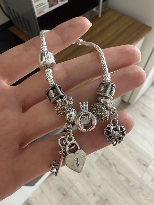 Браслеты pandora