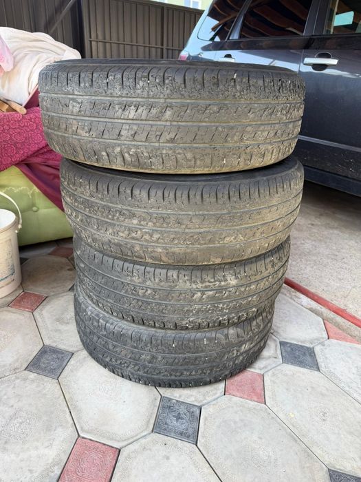 Резина б/у 205/65/16