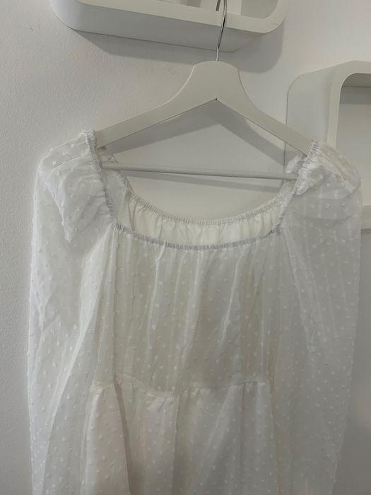 Rochie alba din voal