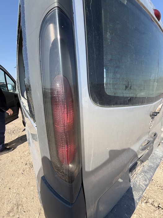 Opel Vivaro / Renault Trafic / Nissan Primastar – На части