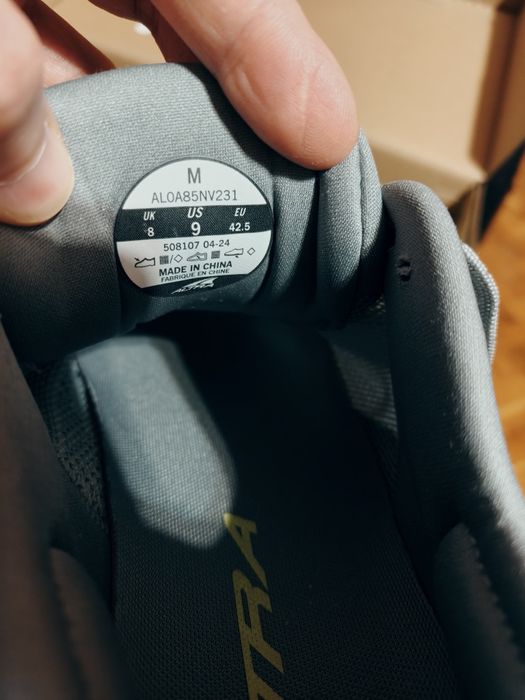 Маратонки за бягане Altra Experience Flow 42.5