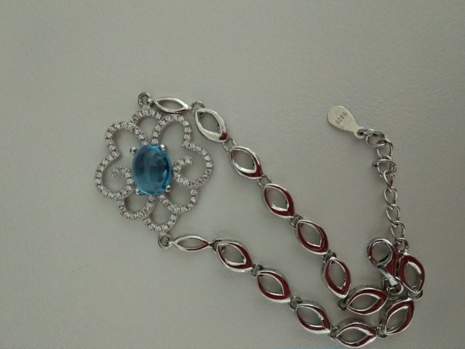 изящный браслет из серебра