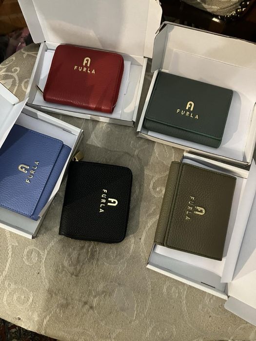 Дам. Портмоне Furla 130 лв