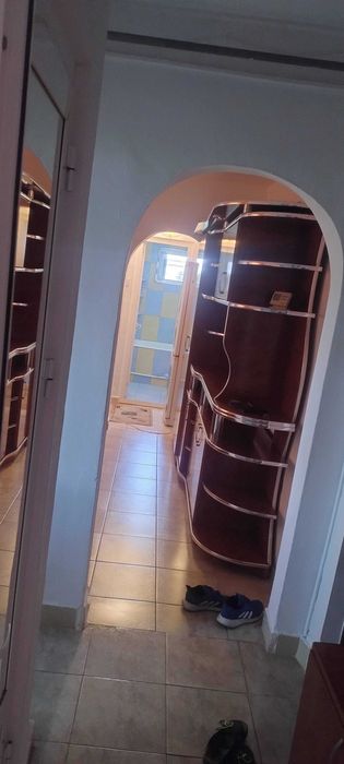 inchiriez apartament cartier Vest tulcea