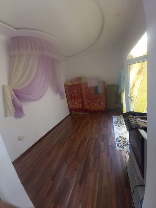 Hovli uy 8sotixli