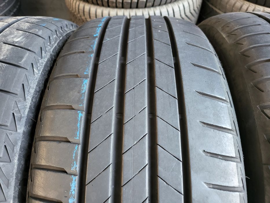 255/40/18//225/45/18 Bridgestone