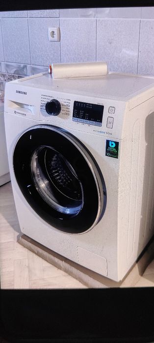 Продам стиральную машинку Samsung
