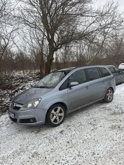 Vând Opel Zafira 7 locuri