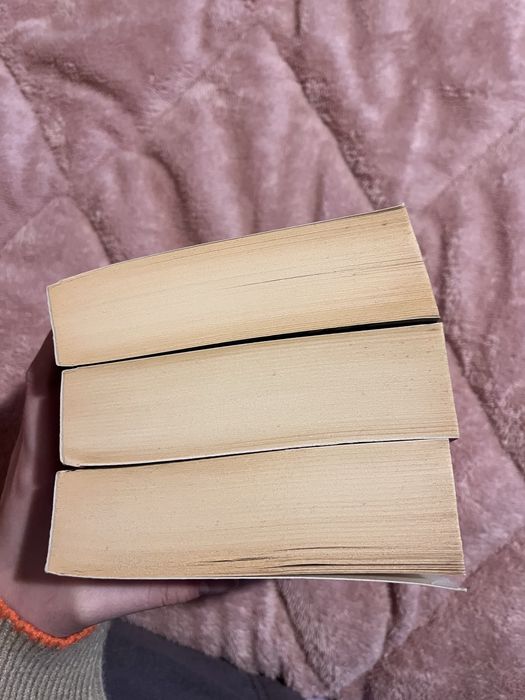 Трилогия “Игрите на глада”