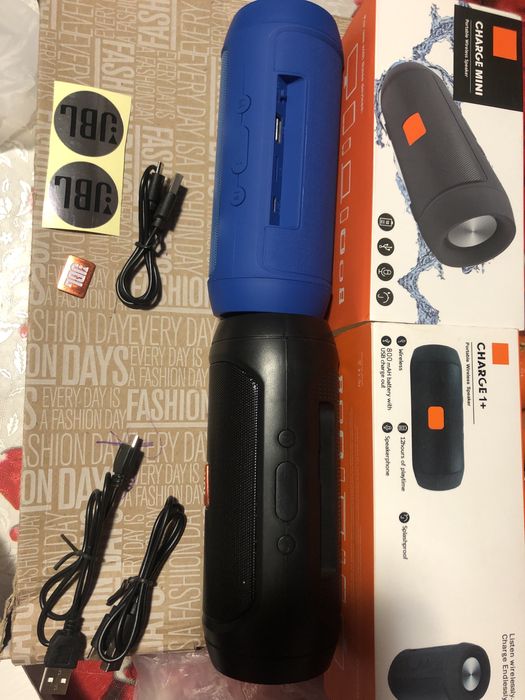 блутут колонка с радио, карта и usb