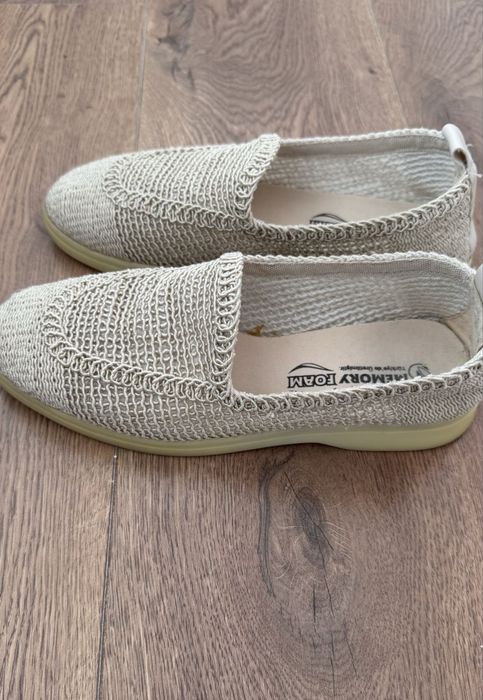 Зимние сапоги и мокасины