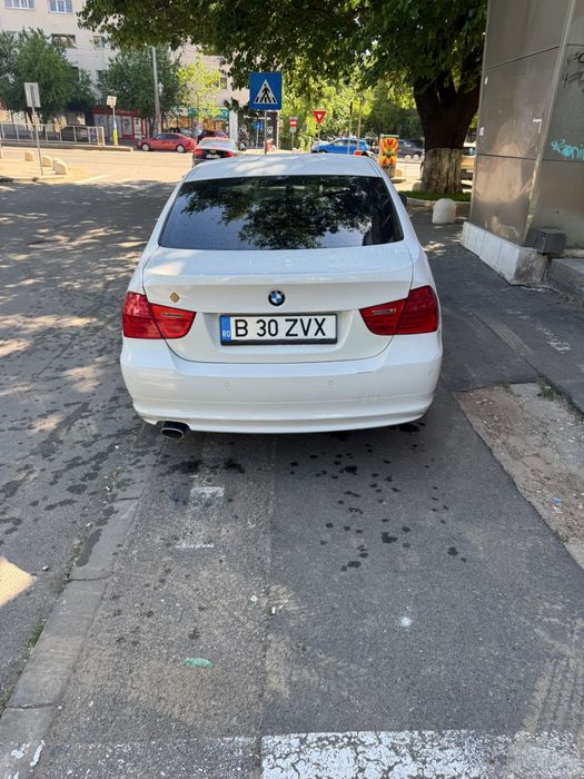 BMW 3 Series 2011 — imagine 3